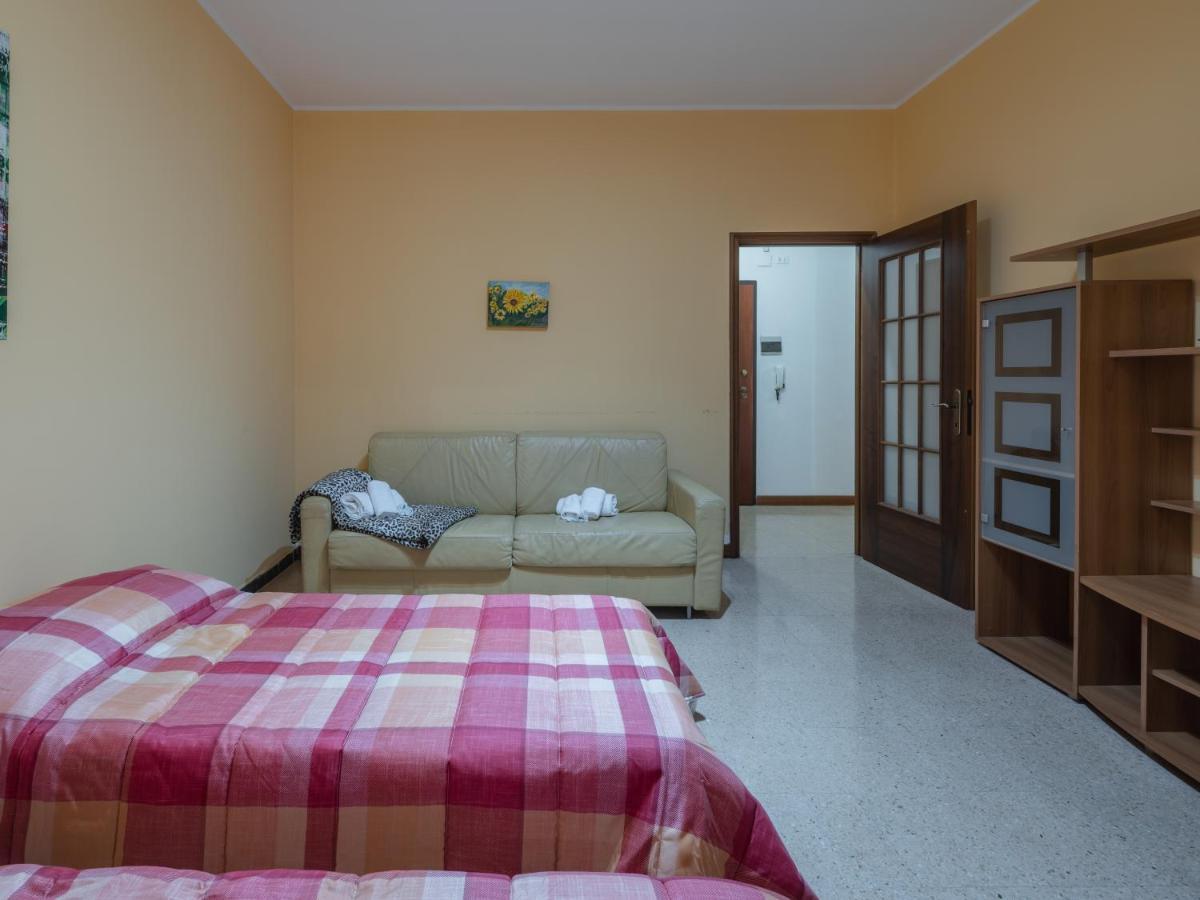 Casa Di Maty - Cozy Apartment With Balcony La Spezia Kültér fotó